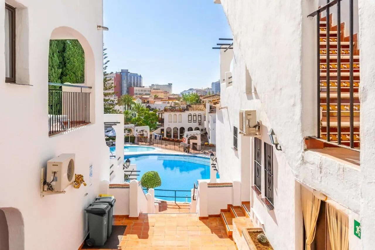Pueblo Evita III Benalmádena 0*,
